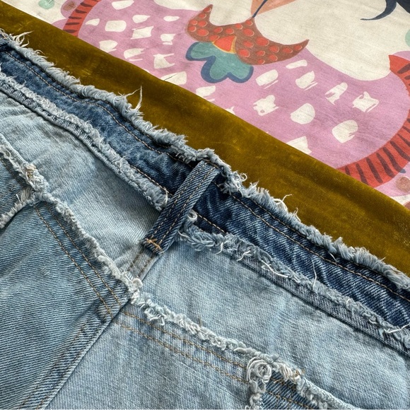 Multi Denim Jean Shorts - Picture 5 of 8